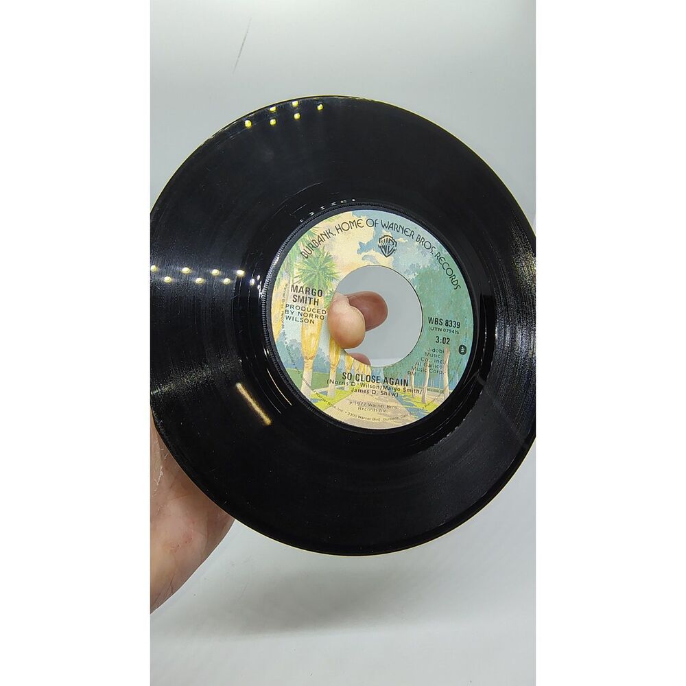 Margo Smith - Love's Explosion / So Close Again Warner Brothers Records 1977